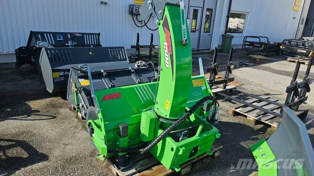 Avant Snöfräs 1500 滑移轉向裝載機