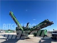 McCloskey R230 篩分機