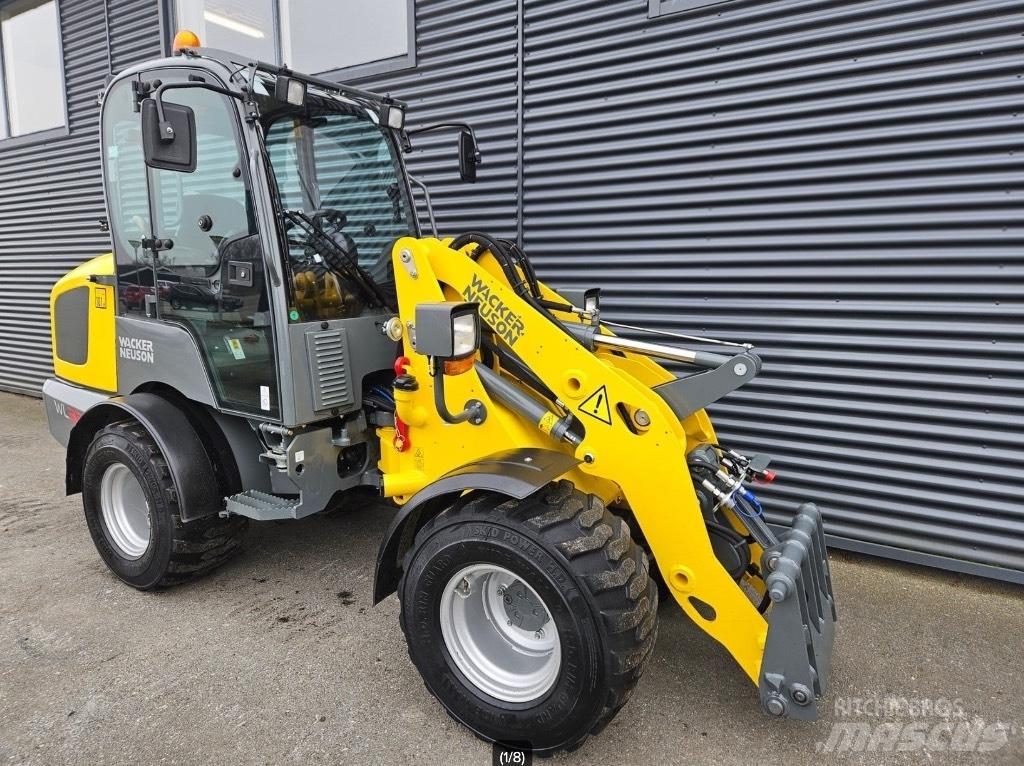 Wacker Neuson WL 32 輪胎式裝載機