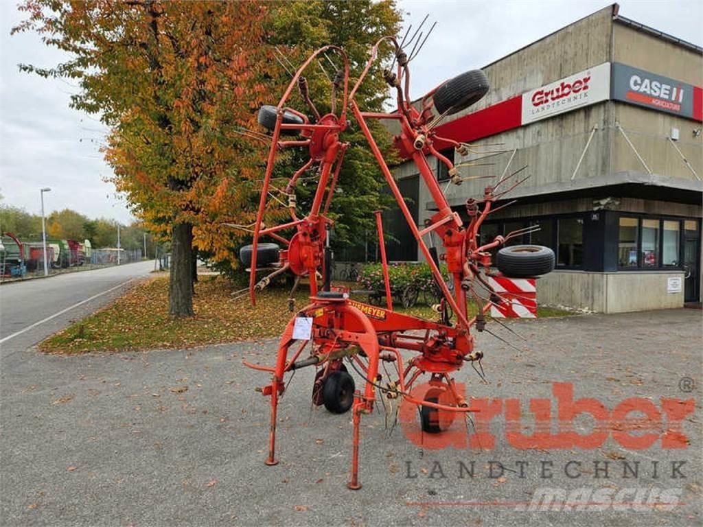 Niemeyer HR 671 耙與翻草機