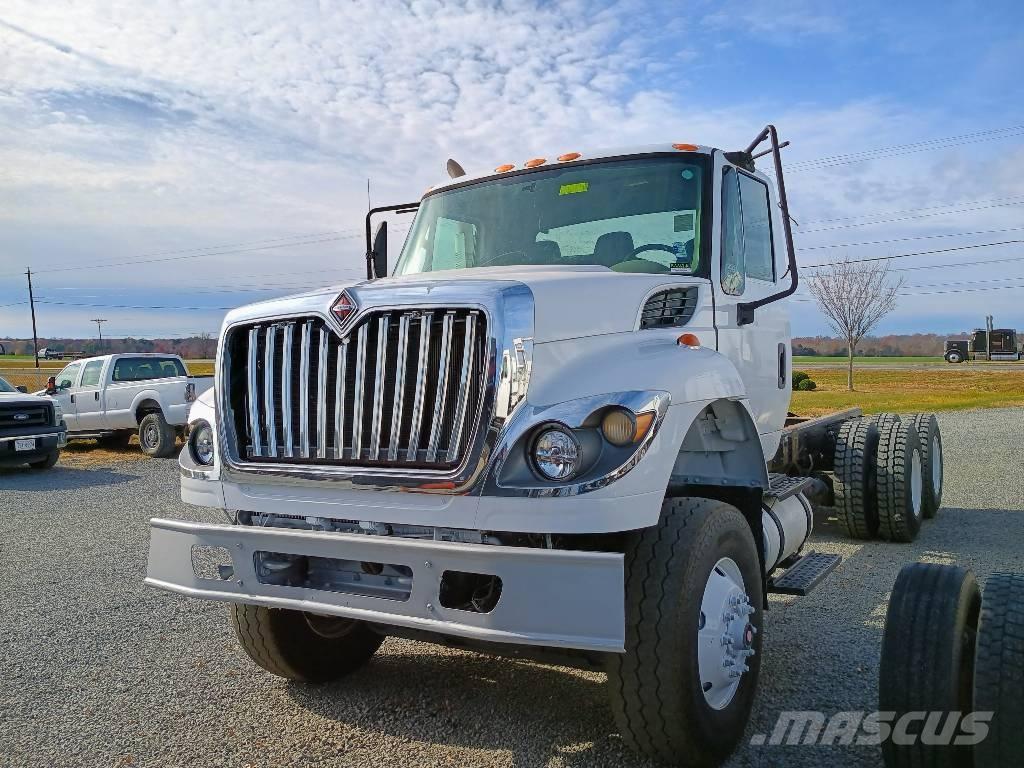 International 7400 商用底盤車