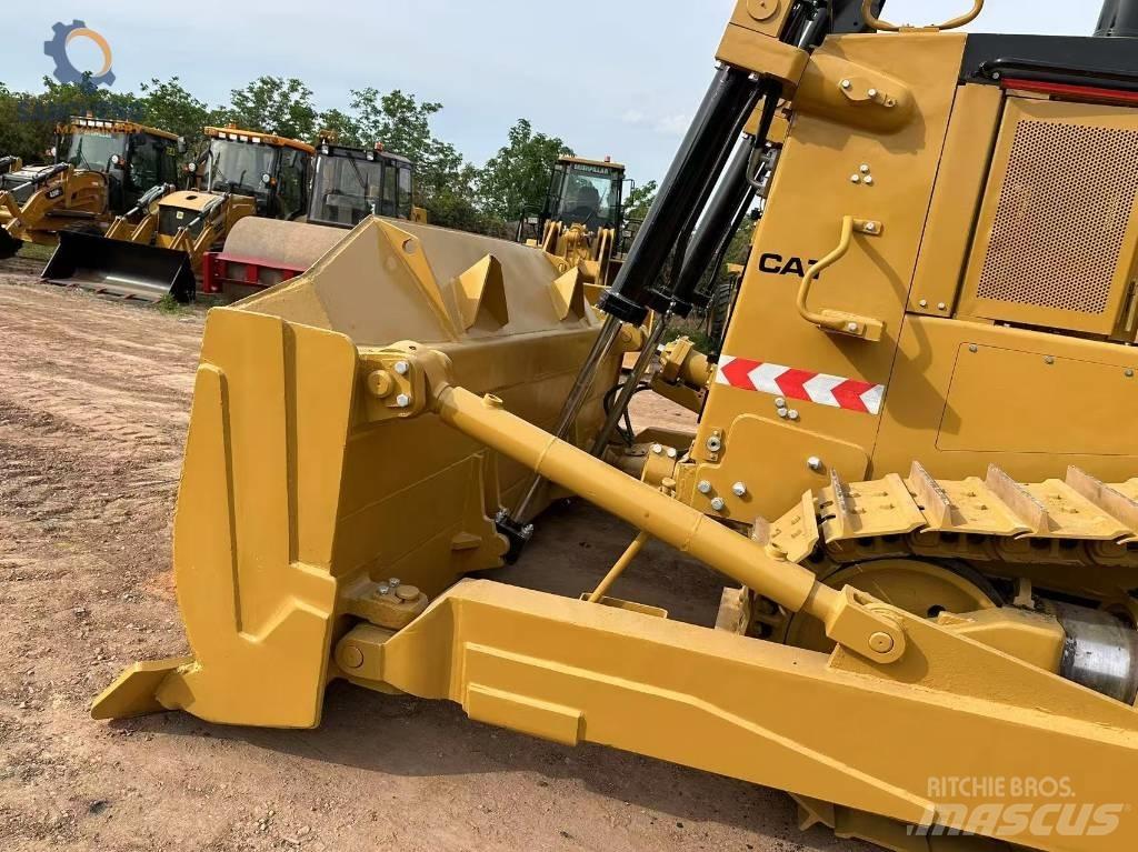 CAT D 8 R 履帶推土機