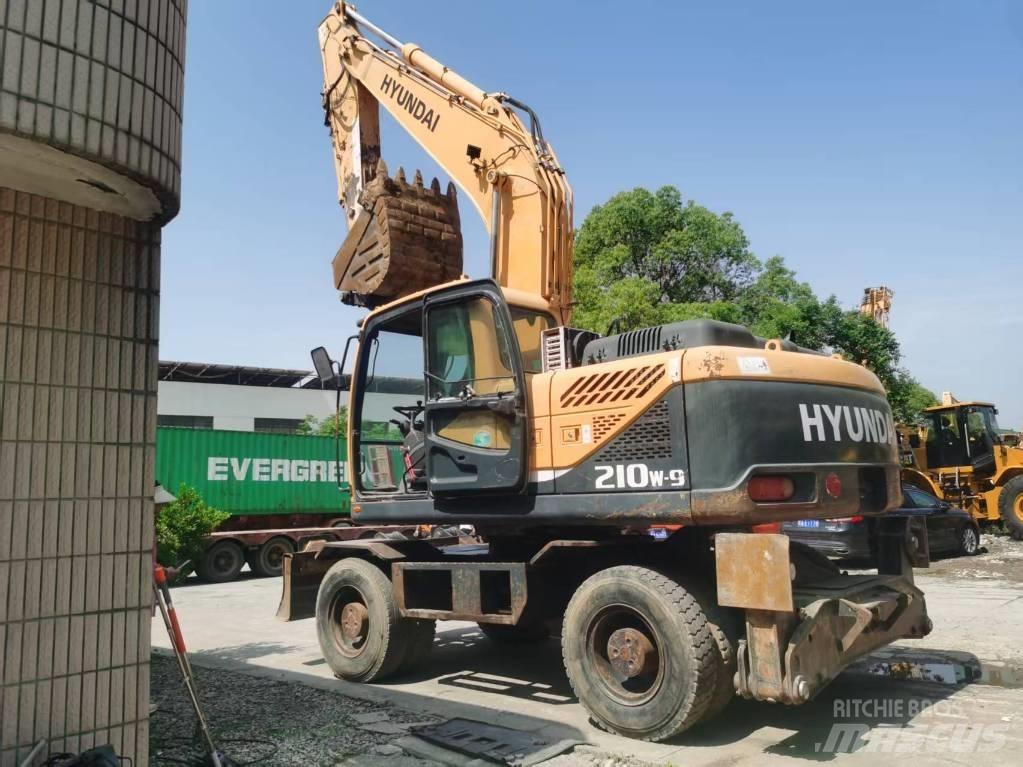 Hyundai R210w-9 中型挖土機/掘鑿機/挖掘機 7t-12t