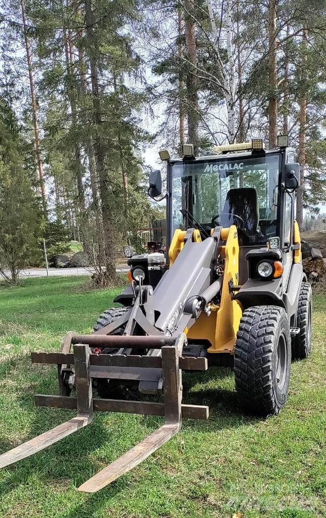 Mecalac AX850 輪胎式裝載機