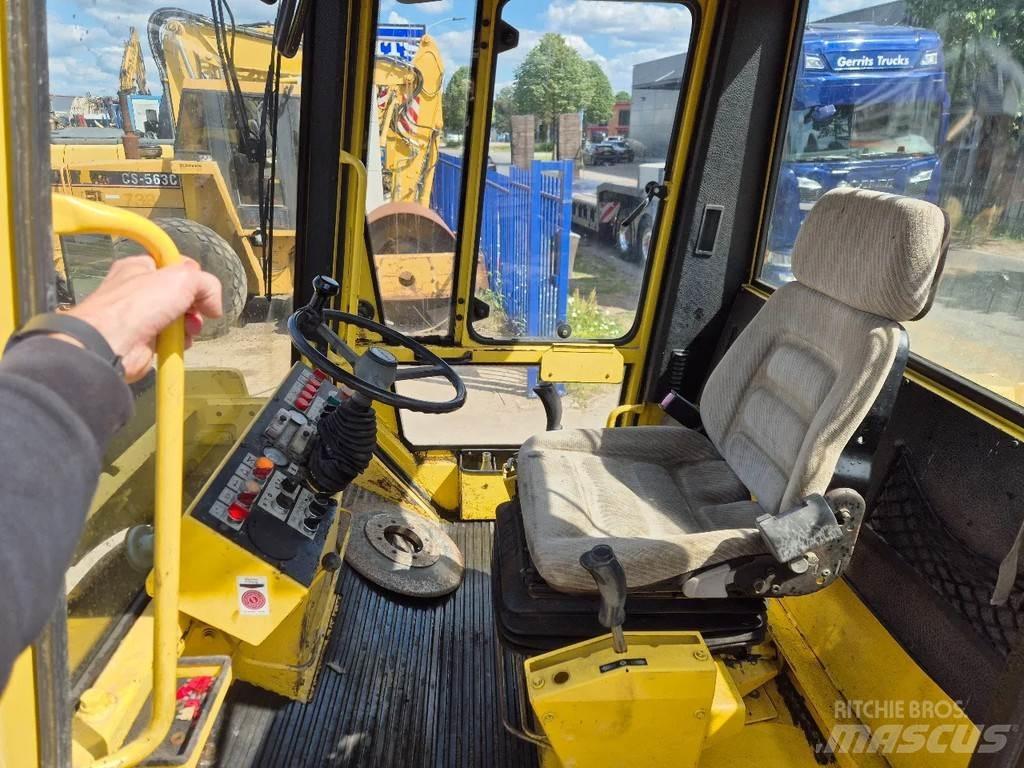 Bomag BW 144 AD-2 雙輪滾壓機