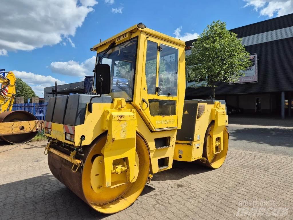 Bomag BW 144 AD-2 雙輪滾壓機