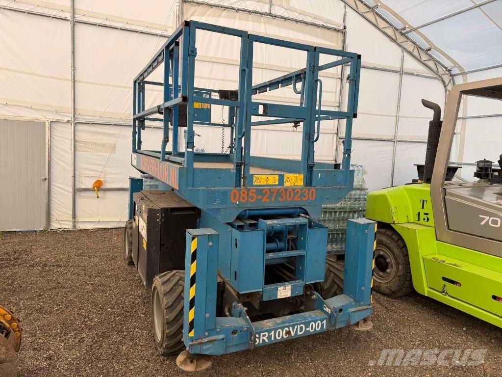 Genie GS 2669 RT 剪式升降機