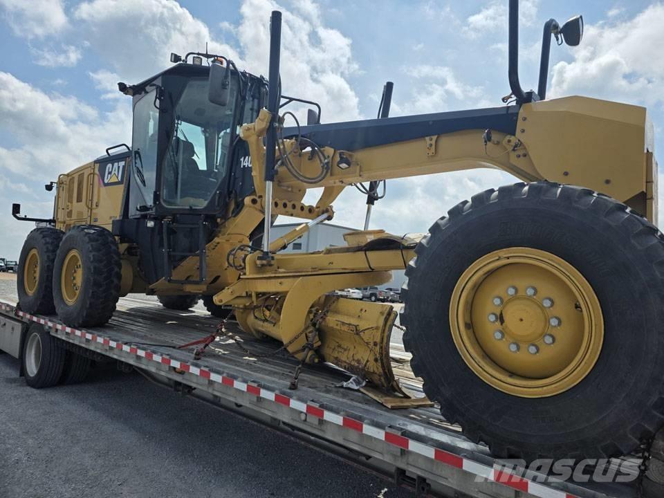 CAT 140 M 2 平土機