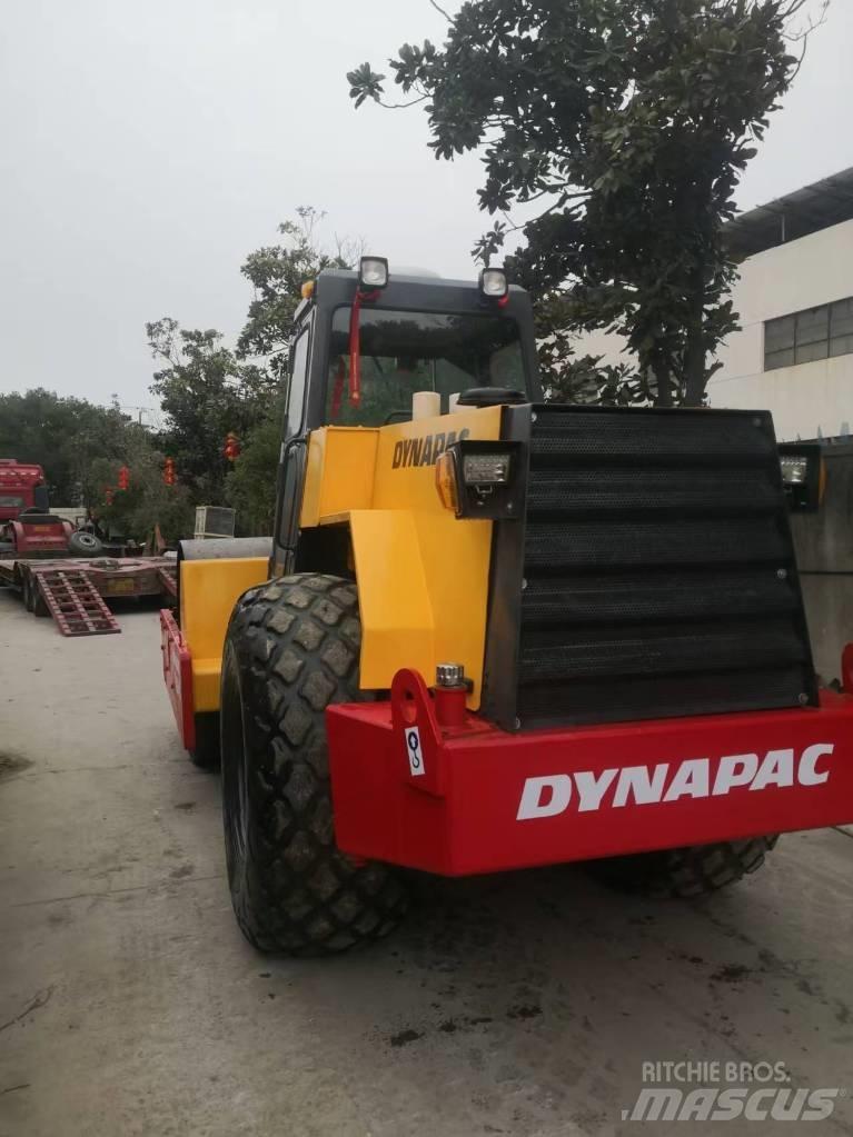 Dynapac CA 301 D 單輪滾壓機