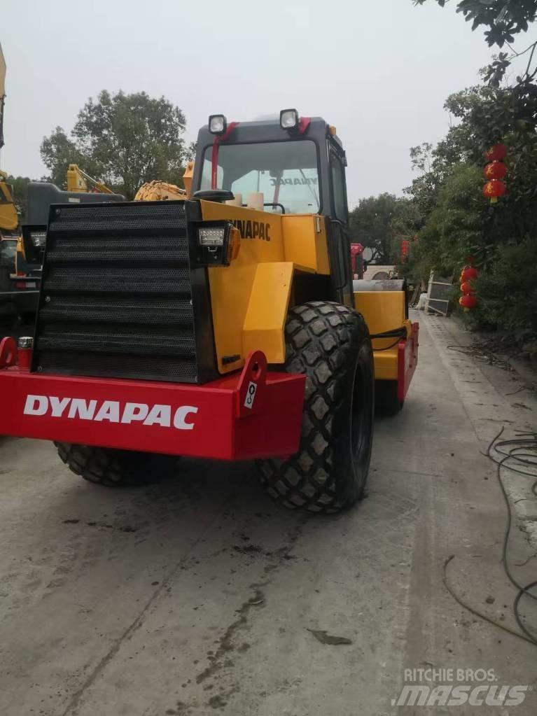 Dynapac CA 301 D 單輪滾壓機