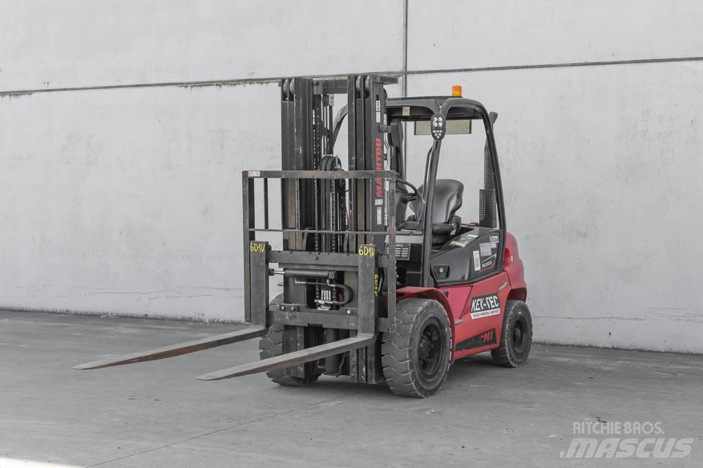 Manitou MI 30 D 柴油卡車