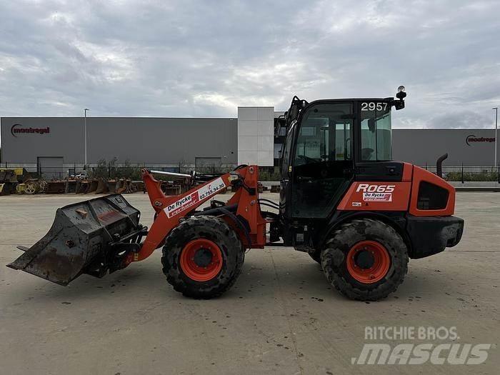 Kubota R065W 輪胎式裝載機