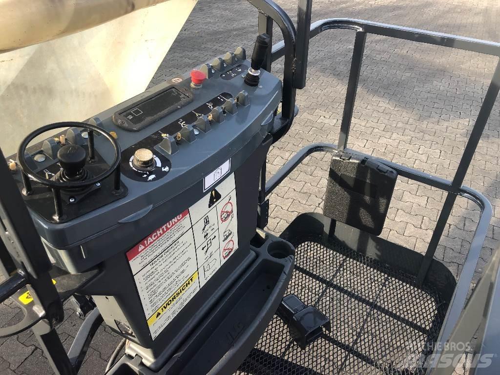 JLG E 600 JP 伸縮臂高空作業車