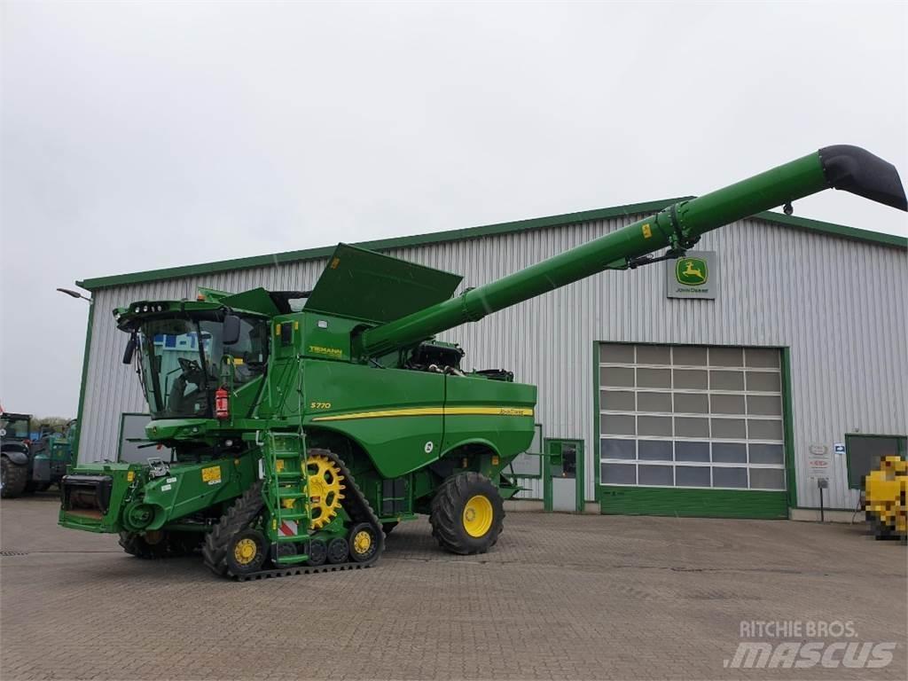 John Deere S770 聯合收穫機