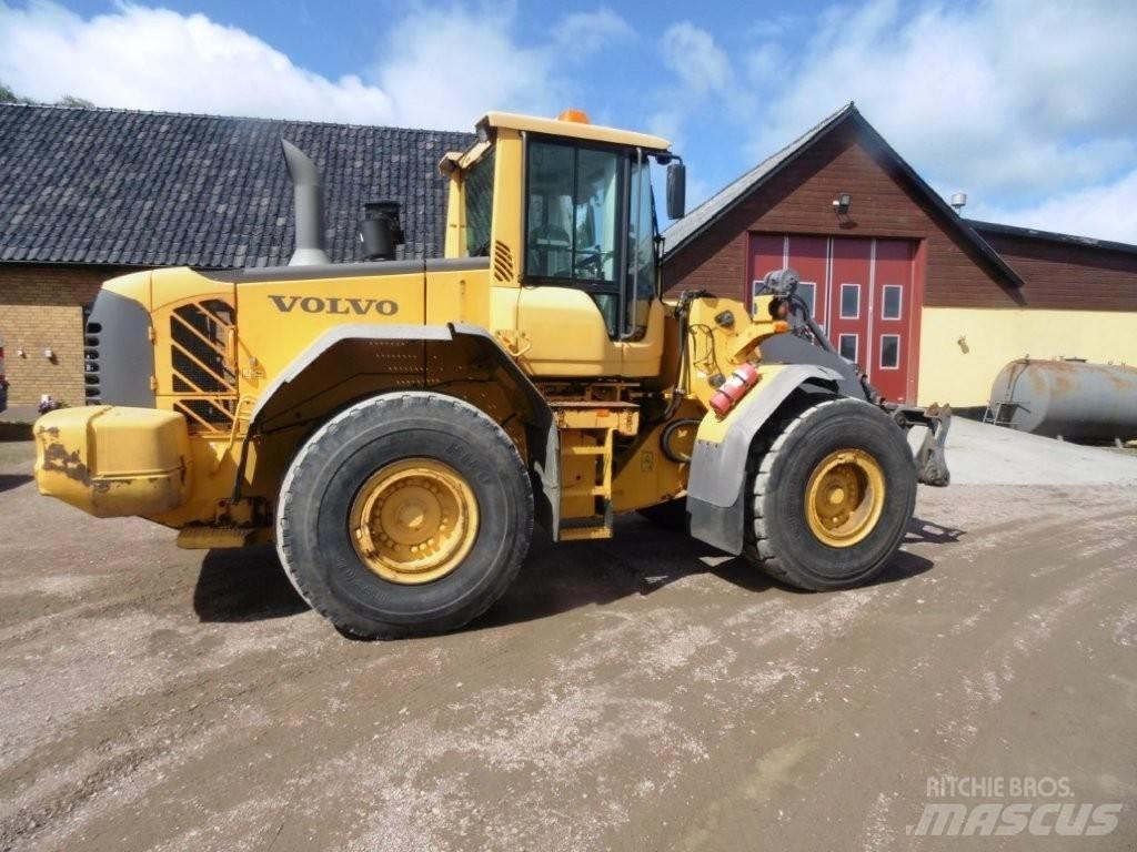 Volvo L 120 F 輪胎式裝載機