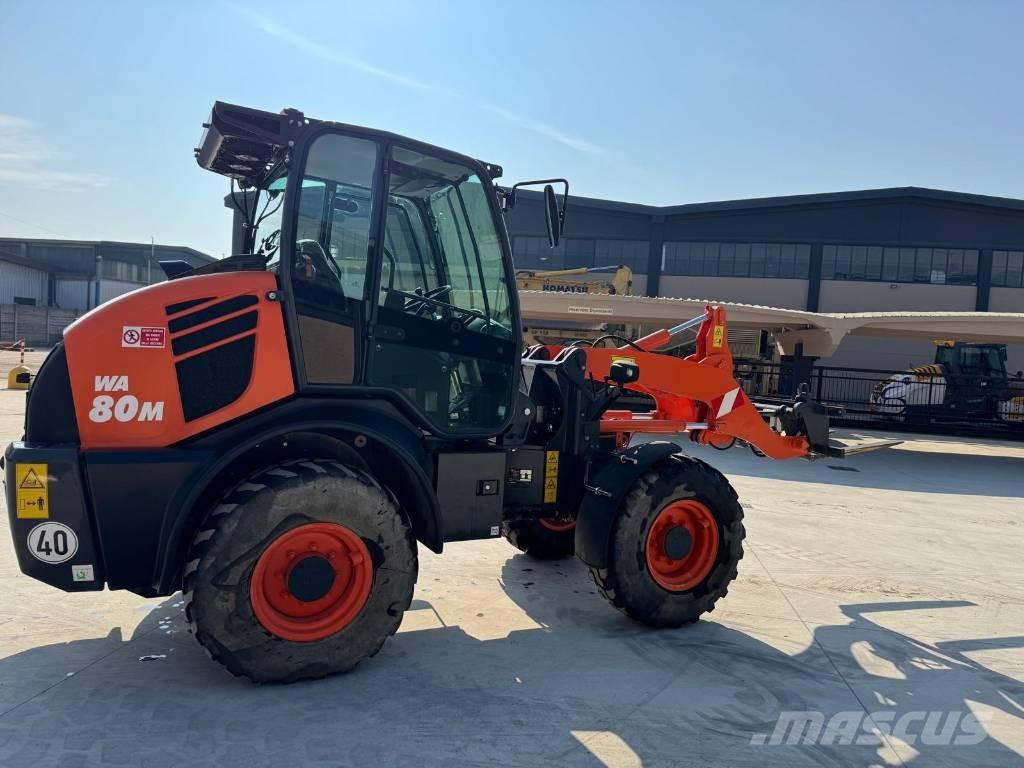 Komatsu WA 80 M-8 輪胎式裝載機