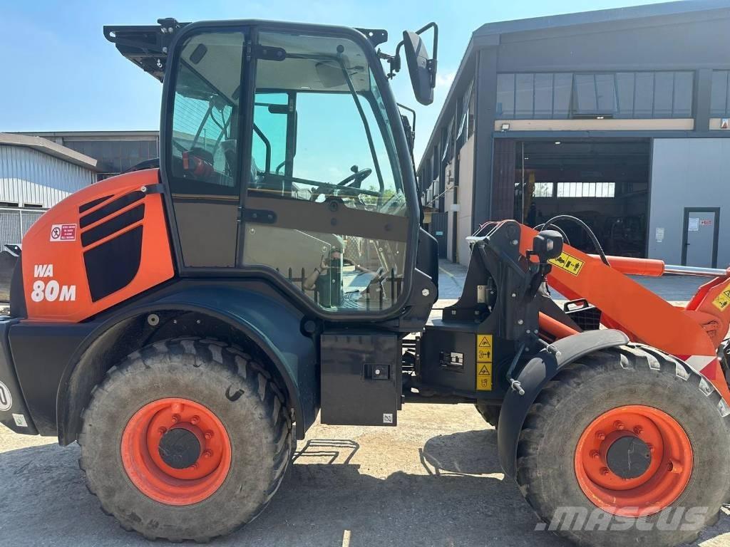 Komatsu WA 80 M-8 輪胎式裝載機