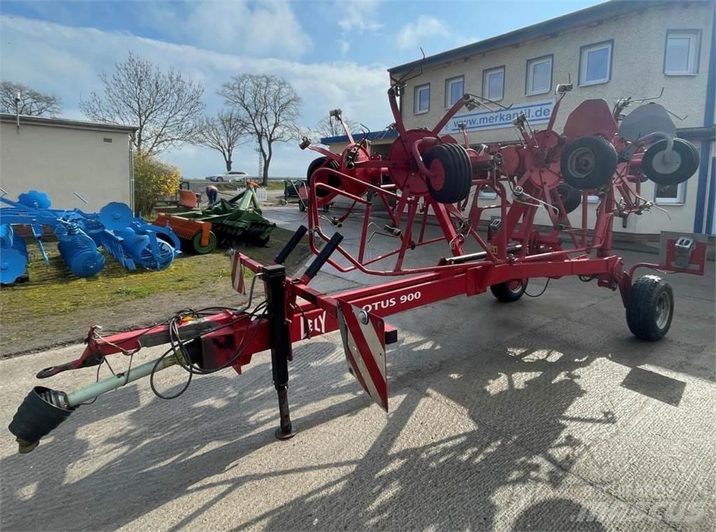 Lely Lotus 900P 耙與翻草機