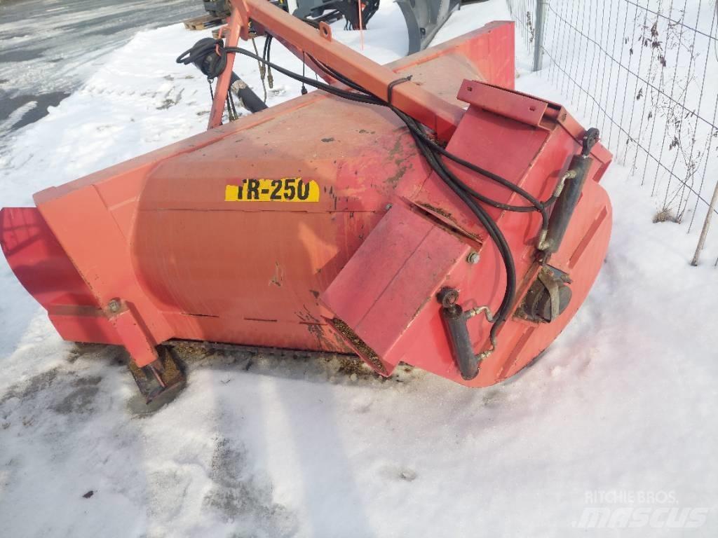  TR-250 lumilinko 掃雪機
