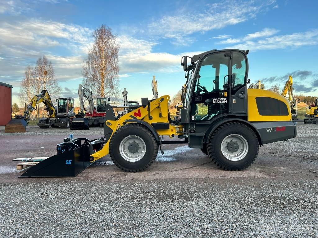 Wacker Neuson WL52 輪胎式裝載機