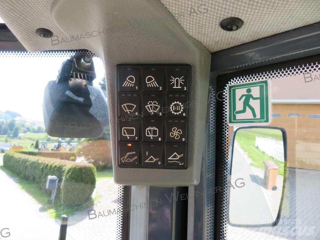 Yanmar V 80 輪胎式裝載機
