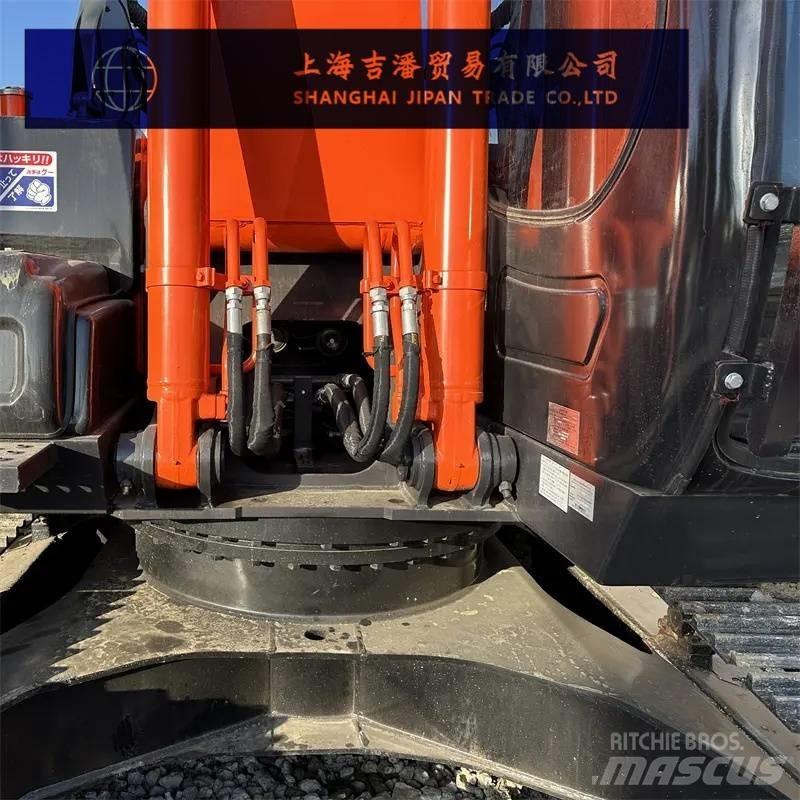 Hitachi ZX 200 履帶式 挖土機/掘鑿機/挖掘機