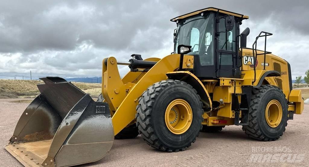CAT 950M 輪胎式裝載機
