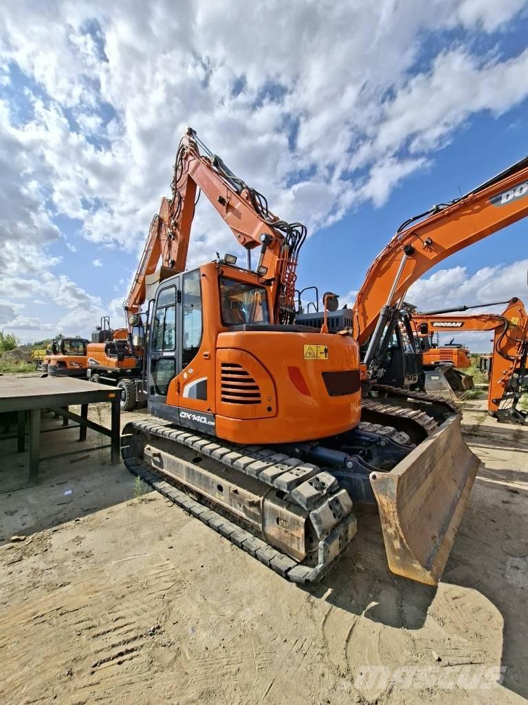 Doosan DX 140 LCR 履帶式 挖土機/掘鑿機/挖掘機