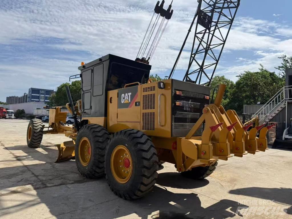 CAT 140 H 平土機