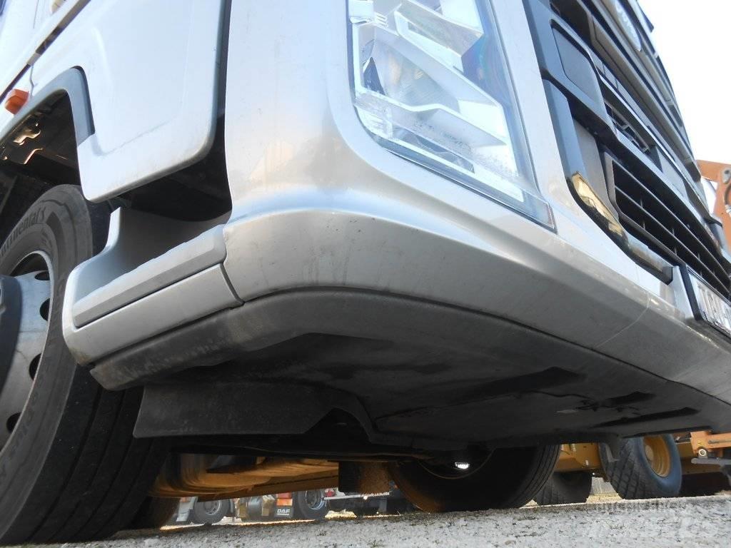 Ford F-Max 曳引機組件