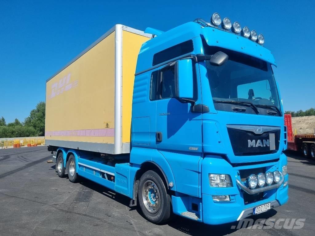 MAN TGX 28.560 貨櫃框架卡車