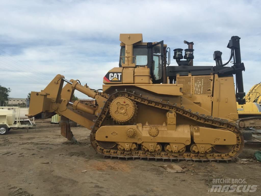 CAT D 9 L 履帶推土機