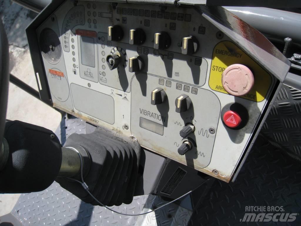 Hamm HD 75 雙輪滾壓機