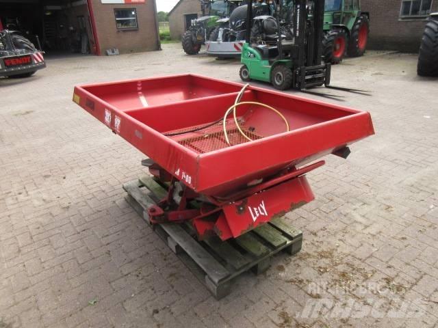 Lely Centerliner 礦物撒布機