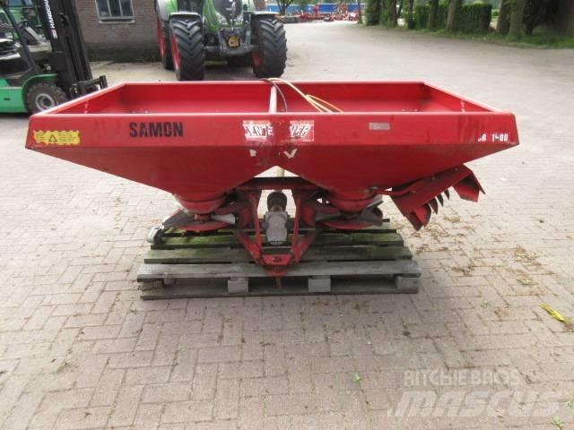 Lely Centerliner 礦物撒布機