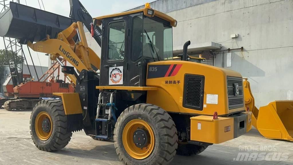 LiuGong CLG 835 輪胎式裝載機