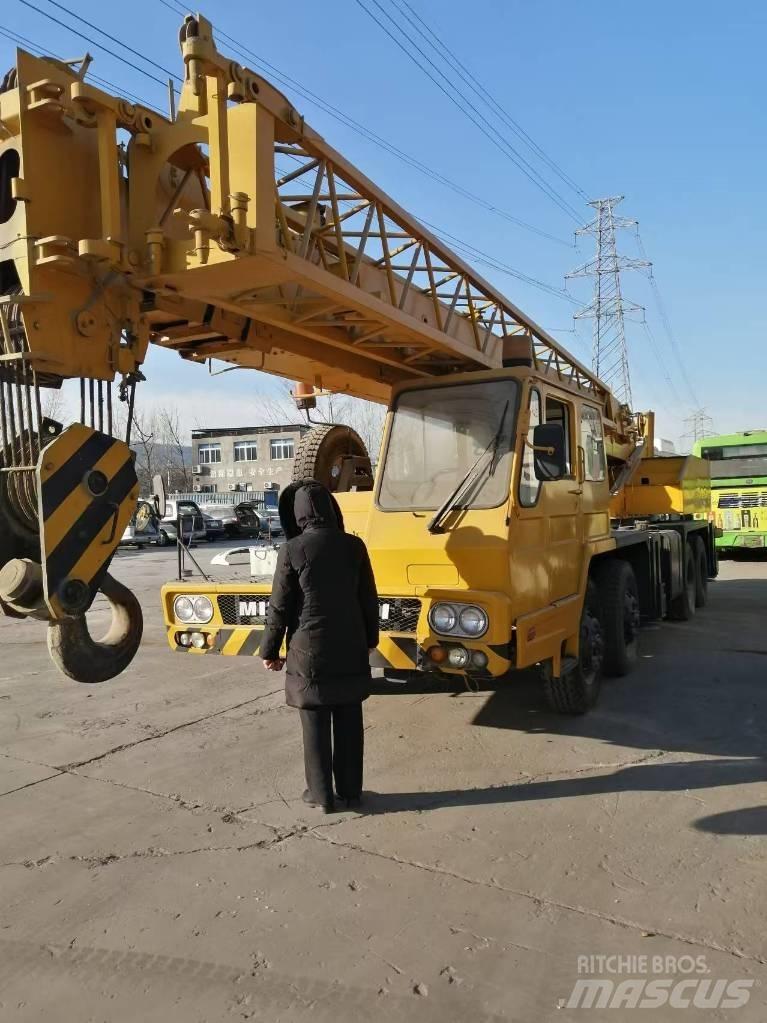 Tadano TL 300 E 越野起重機