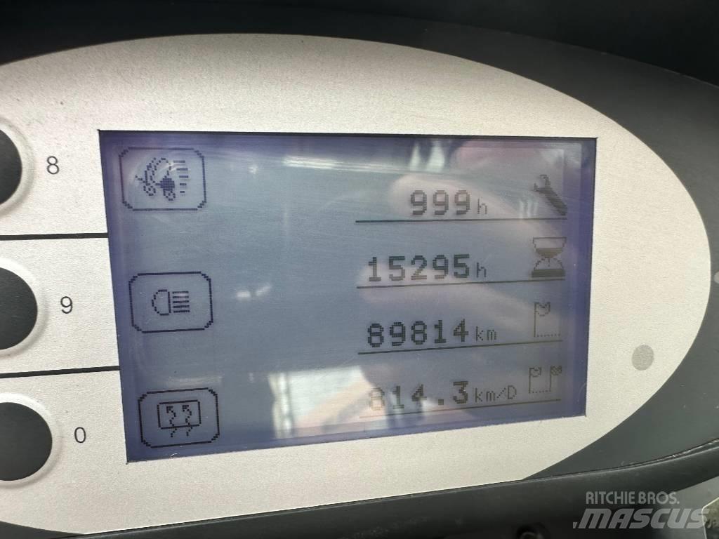 Still RX60-50/600 電動堆高機