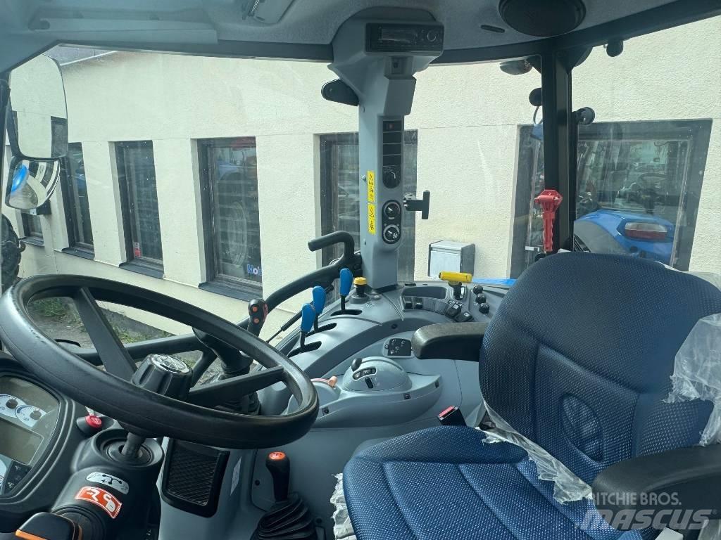 New Holland T 5.105 曳引機