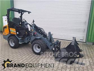GiANT G2700E X-TRA 輪胎式裝載機