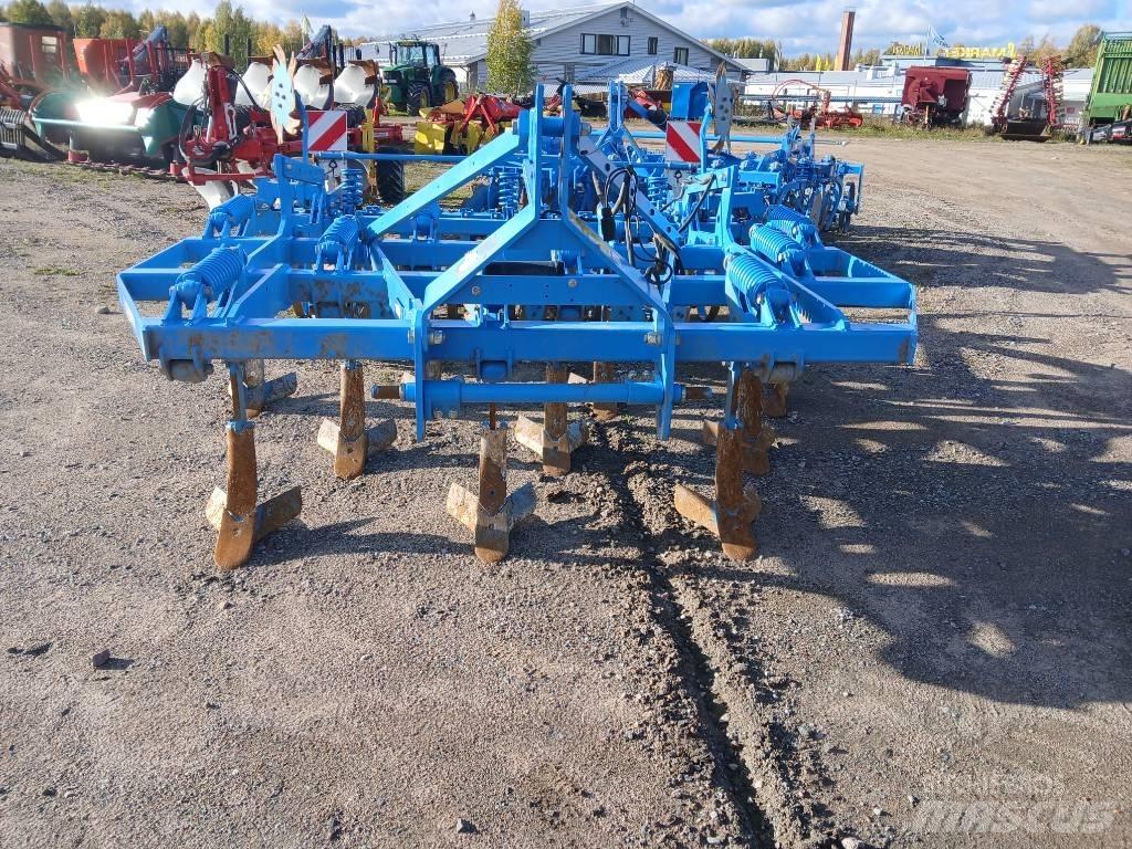 Lemken Karat 10/300 中耕管理機