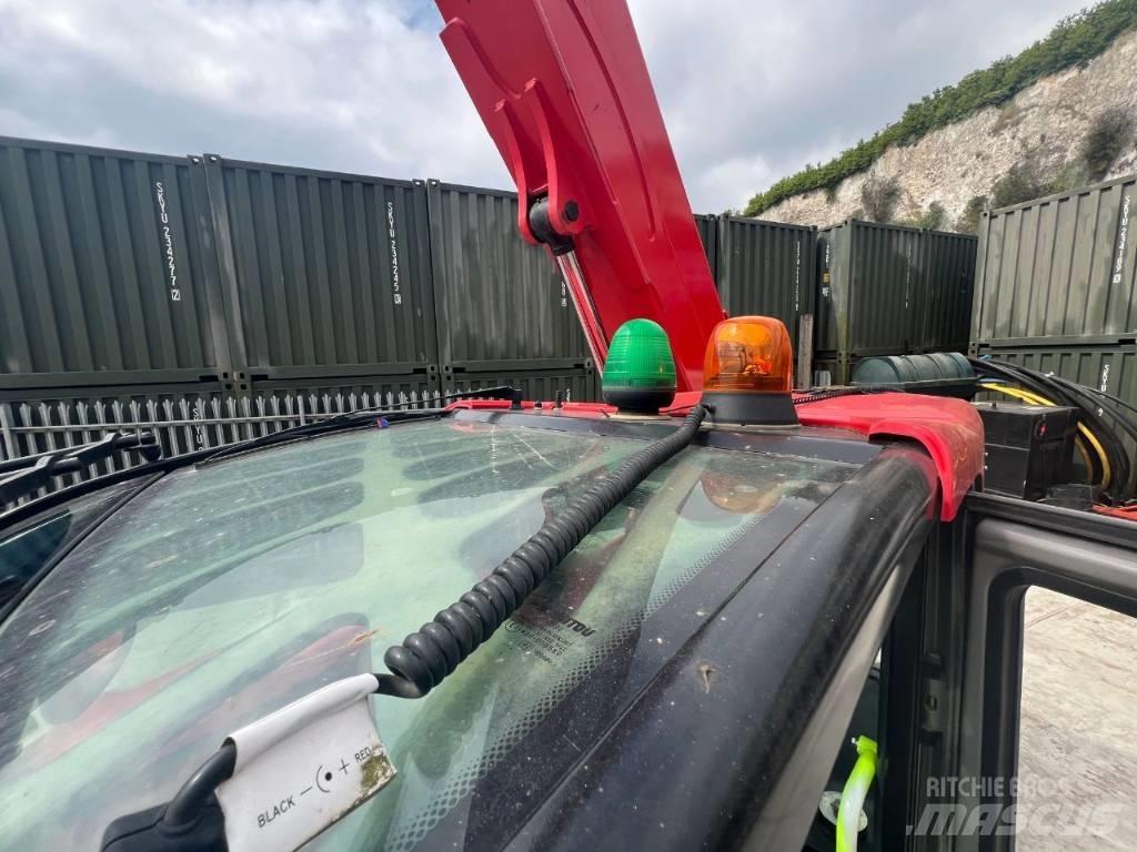 Manitou MT 1840 伸縮臂操作車