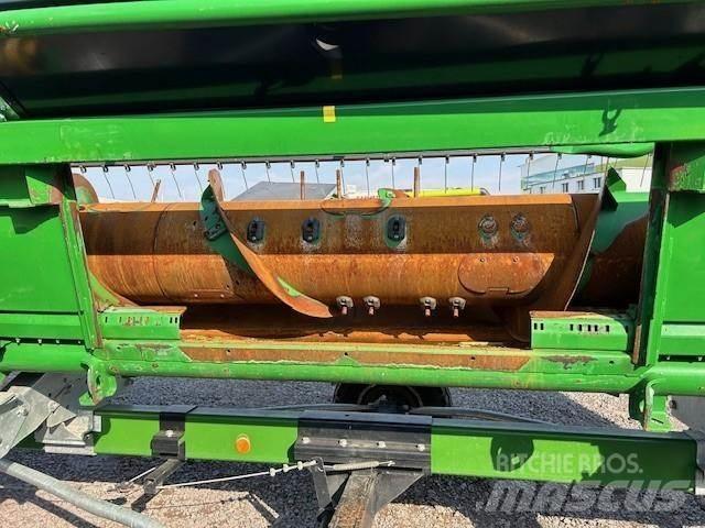 John Deere T 550 聯合收穫機