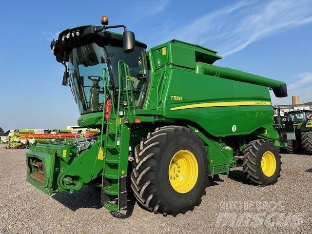 John Deere T 550 聯合收穫機