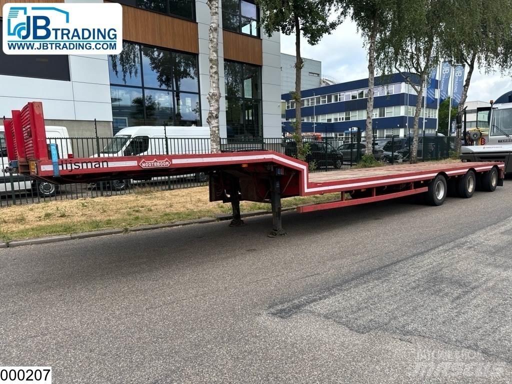 Nooteboom Lowbed 地架式半拖車