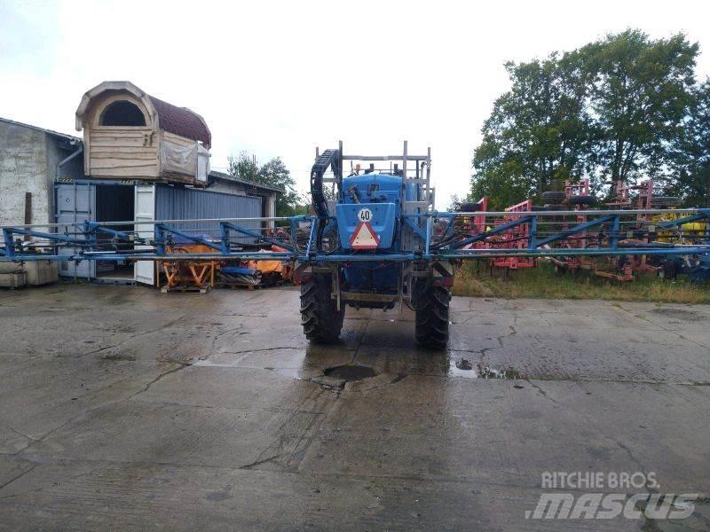 Lemken Primus 45 牽引式噴霧機