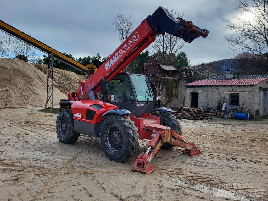 Manitou 1235s 伸縮臂操作車