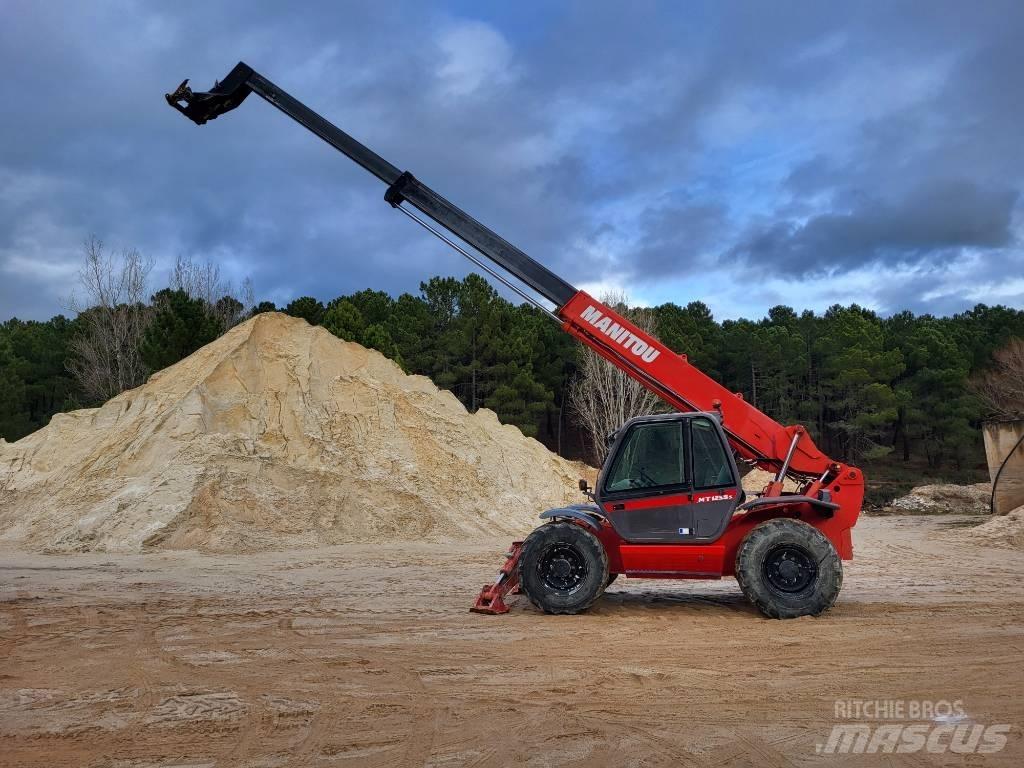 Manitou 1235s 伸縮臂操作車