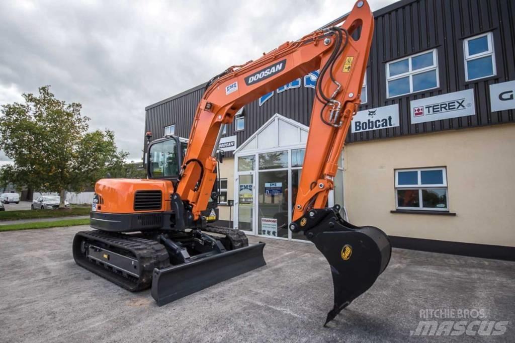 Doosan DX 85 R 中型挖土機/掘鑿機/挖掘機 7t-12t