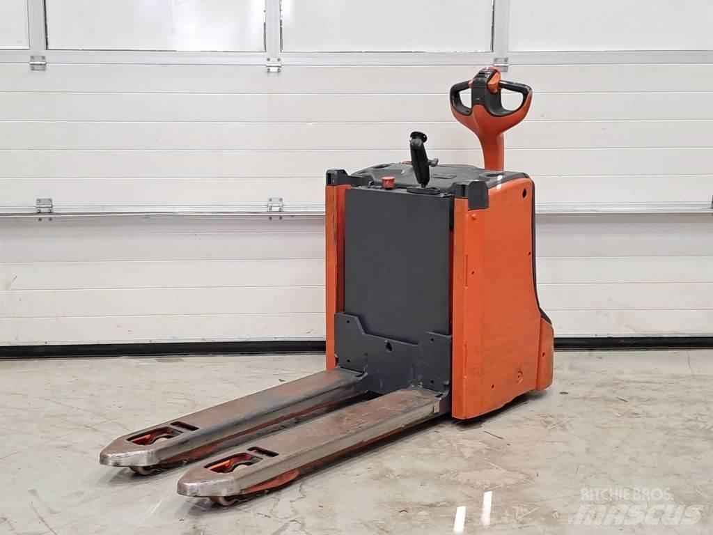 Linde T16L 低架升降機